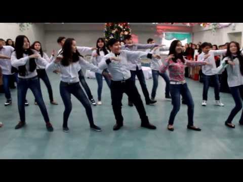 Песня для новогоднего флэшмоба скачать