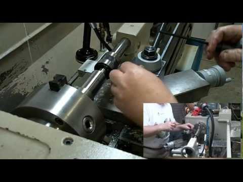 Thread cutting on a lathe