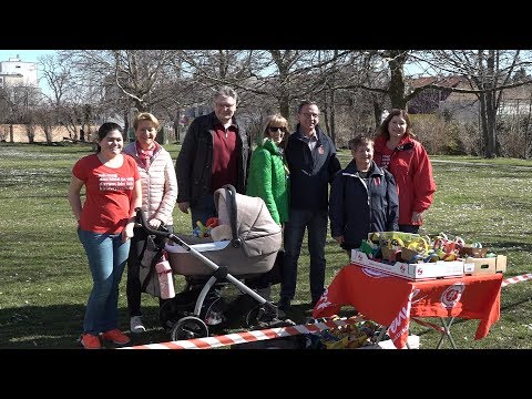 Der Osterhase und der Kasperl in Vösendorf (Niederö ...