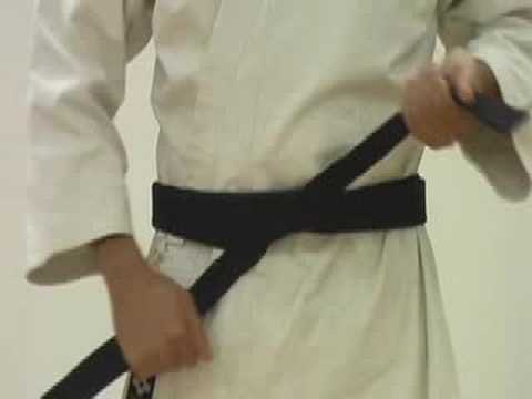 how to tie a tie a karate belt