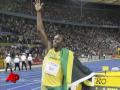 Bolt Cruises in 200-meter Heats at Worlds