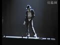 Chinese student imitated Micheal Jackson