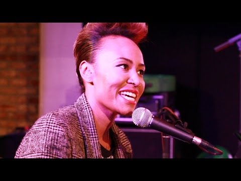 how to write a song - The wonderful Emeli Sandé shares her tips on songwriting at Radio 1's Academy in Glasgow. By taking us through the process of writing River, Next To Me & Clo...