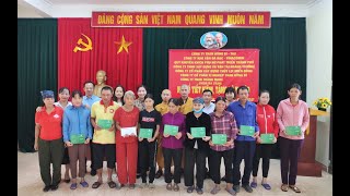 Trao tặng 10 sổ tiết kiệm, tổng giá trị 530 triệu đồng cho hộ nghèo