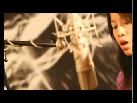 change room - ฤดูที่แตกต่าง a cover by Room 39 ติดตามพวกเราได้ที่ http://www.facebook.com/room39fanpage.