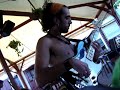 FERNANDO LAMADRID con un Fender Jazz Bass (Geddy Lee) FERNANDO LAMADRID con un Fender Jazz Bass (Geddy Lee)