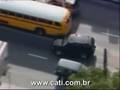 Ladrão bate em fuga da polícia em Los Angeles