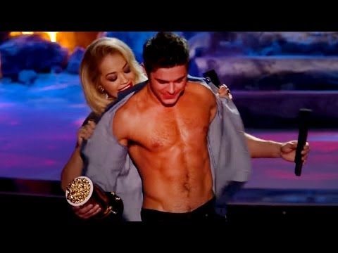 Zac Efron Strips Down At The 2014 MTV Movie Awards