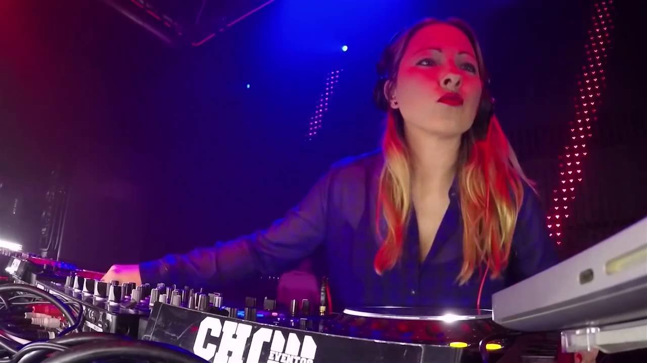 Paula Cazenave - Live @ CODE 107 Aniversario Fabrik Madrid 2015