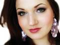 Fresh Pink Spring Makeup - videoclip
