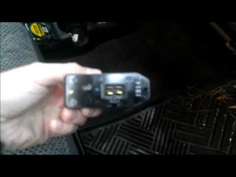 2001 Dodge Ram 1500 Blower Motor Resistor Replacement