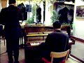 piano : eeco rijken rapp & jorg hegemann
singing is thomas augermann in berghaus oberb�lchen, eptingen switzerland