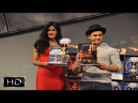 Aamir - Katrina Unveil 'Dhoom 3' Merchandise