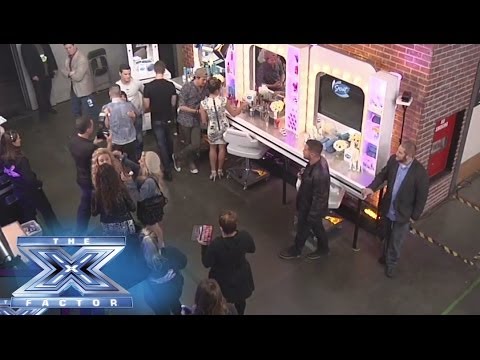 USA - See all of the live backstage action at THE X FACTOR! Want to see more? Discover more cameras and angles at http://www.thexfactorusa.com/liveview and by down...