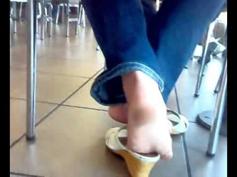 licking soles