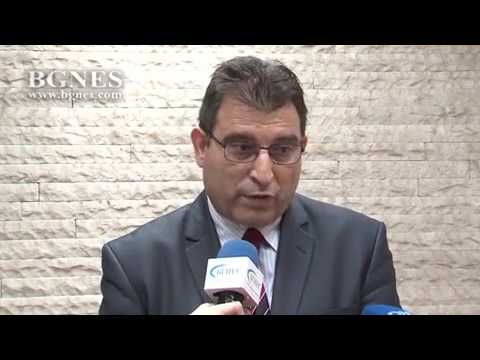 ВЕСЕЛИН СТОЕВ