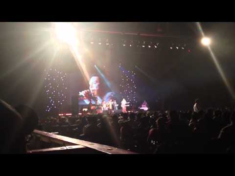 Manmohan Waris Singing 