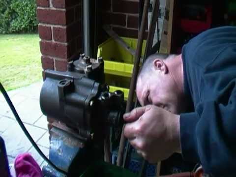 how to adjust hq holden steering box
