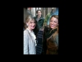Gossip Girl backstage http://www.youtube.com/watch?v=7Dq5H9sBTZw
