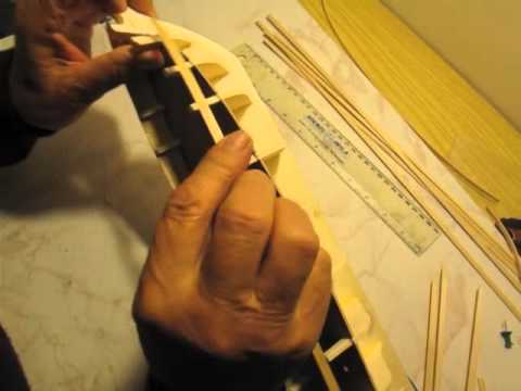 Video guida per costruire un modello di veliero; come mettere il primo 