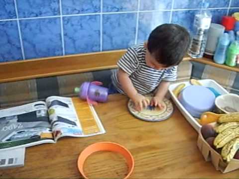 Noah fait sa cuisine
