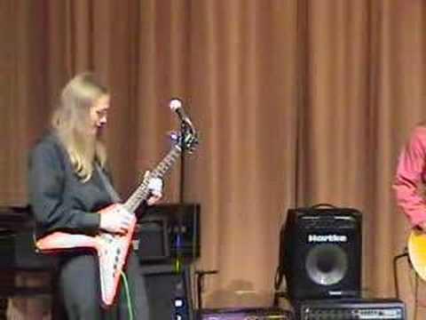 Dennis Hodges Plays The Simpsons