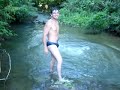 Tarzan do Abapan levando Chá de cueca