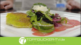 Carpaccio vom Rind an Loup de Mer (Wolfsbarsch) an Kräuterkruste