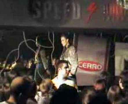 Desfile final de Scouting Nash Agency Bella en Infierno