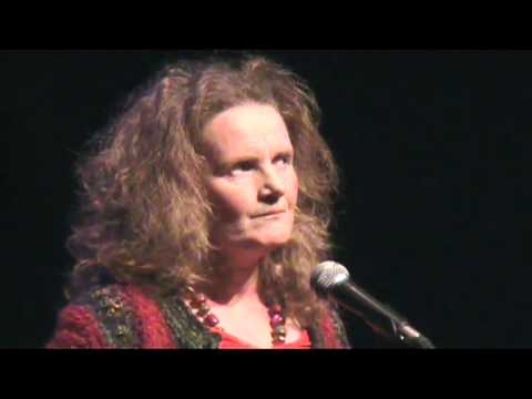 She should have brushed her hair! Watch video