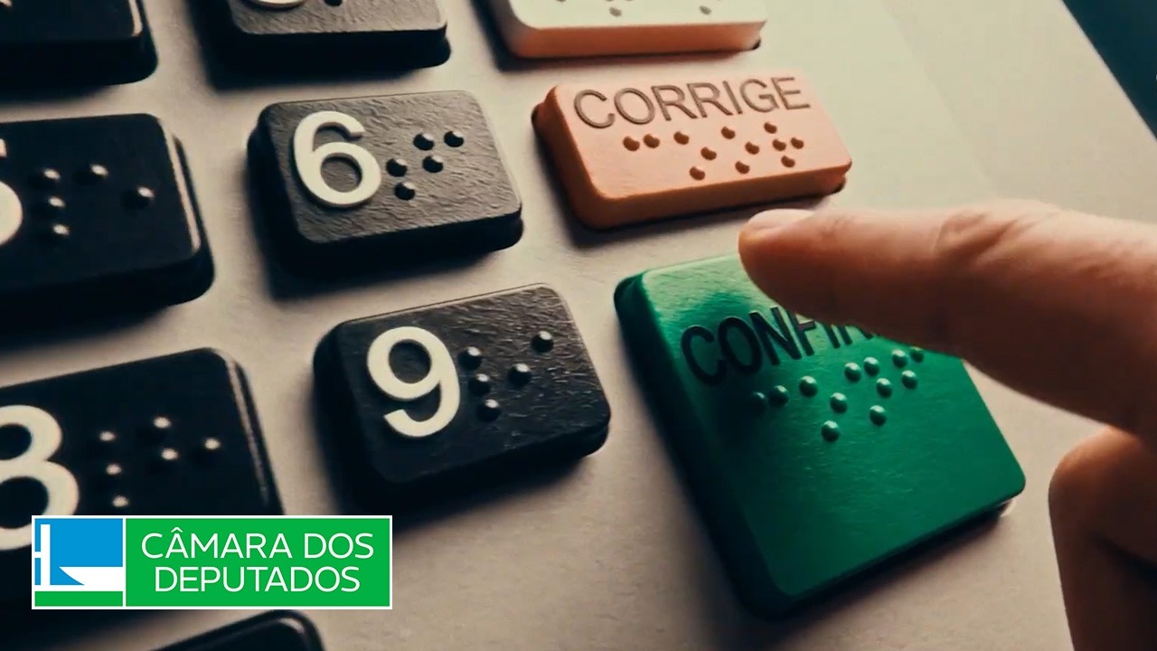 Campanha do TSE ressalta protagonismo popular e urna eletrônica brasileira - 17/8/2026