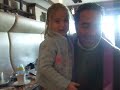 �ukulat-jack russell-talking to a little girl-at coffee shop
