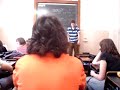 Maleducado alumno asusta a profesora cnba 5to4ta 2007