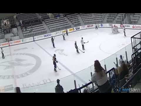 Chris Brenneis stretch pass to Devon Fay