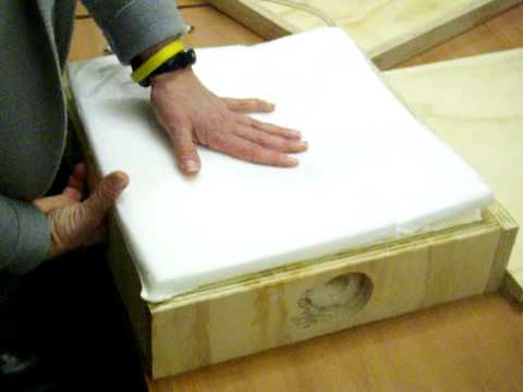 how to perform fundal massage