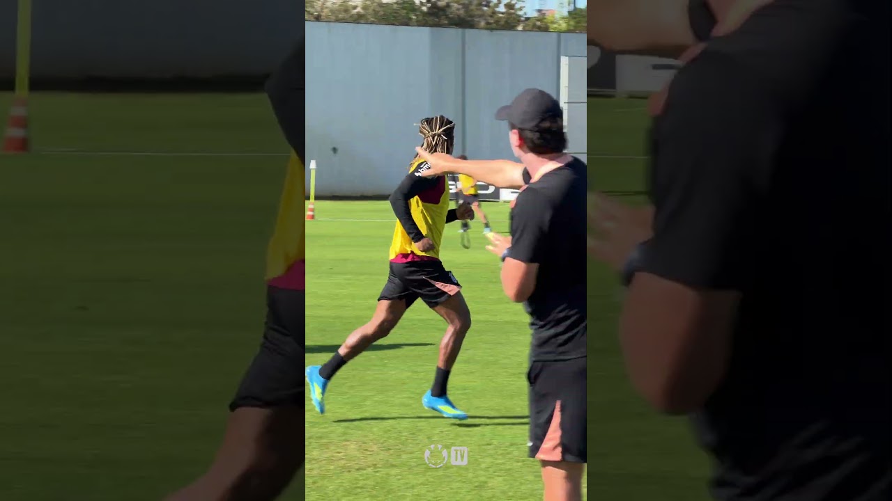 1️⃣9️⃣! 🇵🇪🔙André Carrillo retornou de férias e realizou o seu primeiro treino junto a equipe! 🏴🏳️