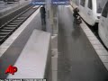 Tot Stranded, Separated From Dad As Train Leaves