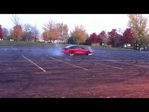 Saturn tray drifting and donuts