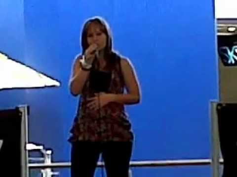 moniQue sing in parow