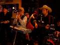videos de Ryan Cook & Sunny Acres @ Boston Pizza- Big ol Goofy World (John Prine cover)