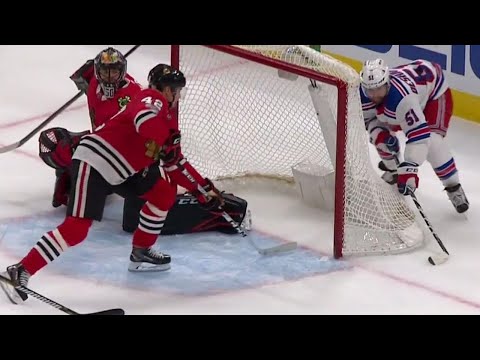 Video: Blackhawks' Forsling helps out his goalie by saving a goal late vs. Rangers