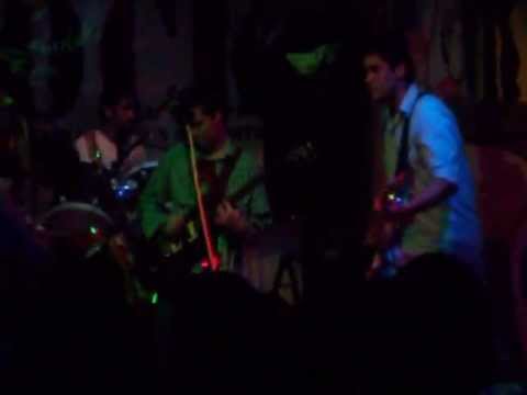 Kharma - Tributo a Nirvana - School (En Vivo)