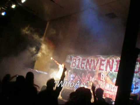 Hillsong united- Tomalo With hearts as one-By Seven Days en Congreso guadalajara 2009