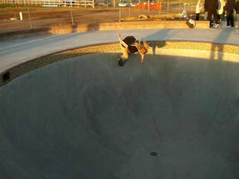 BMX BIKES TRICKS STUNTS CRASHES