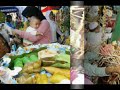 Dundam adalah senandung (badundang) ketika orang Banjar mengayun anak dalam buaian atau ketika memanggil kehadiran nenek moyang Putri Junjung Buih dari alam gaib dalam upacara adat badewa pada jaman dahulu kala. Biasanya dengan bergumam. Dundam merupakan salah satu pungkala (patron) dalam menciptakan lagu Banjar yang bersifat syahdu dan sakral.BAAYUN ANAKMengayun Anak merupakan kegiatan yang sakral sehingga sampai diadakan upacara secara massal di sebuah Balai (baca : masjid keramat) yang disebut upacara Baayun Anak yang semula untuk mengharap restu Datu Ujung (nenek moyang di alam gaib yang berhubungan dengan dunia anak-anak) beralih kepada Nabi Muhammad yang dilaksanakan di bulan kelahiran Nabi, Bulan Maulud (Rabi'ul Awwal) sehingga disebut juga Baayun Mulud dengan membacakan syair-syair Islam (Barjanzi). Dilaksanakan di Masjid Banua Halat (banua halat = border town), di daerah perbatasan antara perkampungan masyarakat Banjar dan Dayak.Kemeriahan yang serupa ketika upacara Aruh Ganal di Balai-Balai Suku Dayak Bukit, saudara suku Banjar yang masih memeluk agama adat.