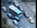 Ruba il Pullman e Provoca 250,000 Sterline di Danni