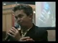 Espanta - O Homen o menino e o pato.