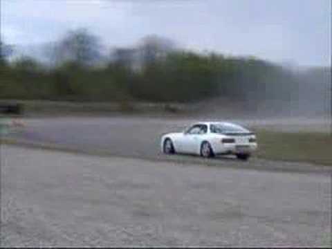 Porsche 944 turbo, race video