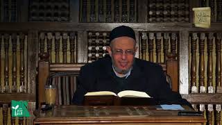 فصل في أفضلية قراءة القرآن ، ورفع الصوت بالقراءة ، وما يستحب في القراءة