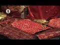 Edith Bowman giftwraps Colin Murray's desk!